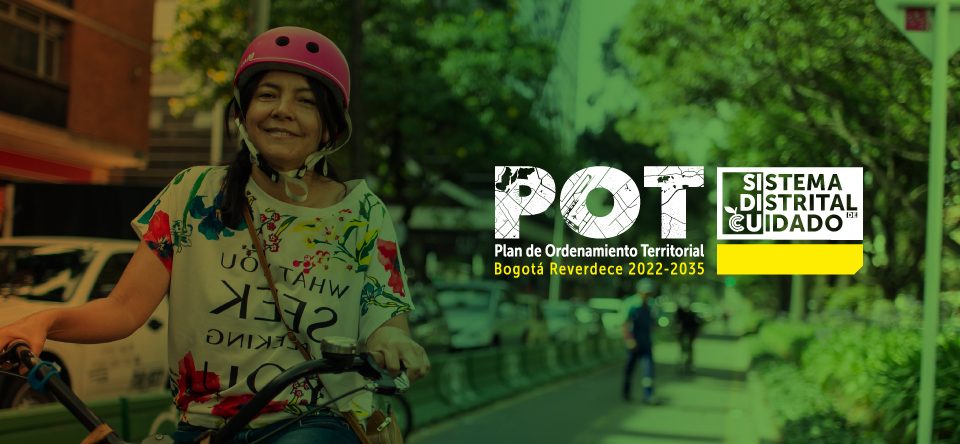 Mujer con bicicleta