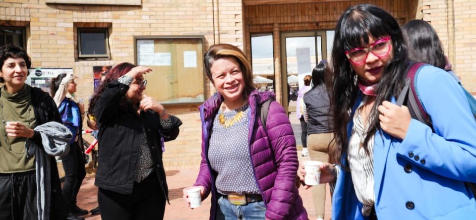 Visitantes internacionales en Manzanas del Cuidado
