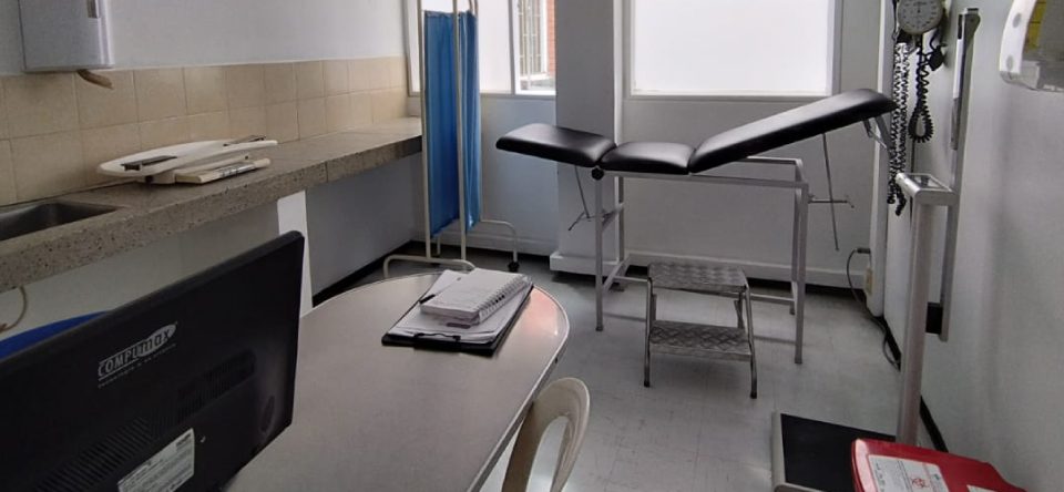 Consultorio medico de manzana del cuidado San Cristóbal