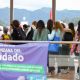 Visitante en la Manzana del Cuidado de Suba