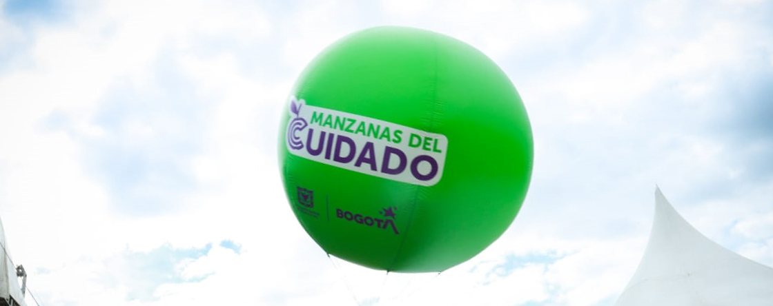 Globo aéreo de Manzanas del Cuidado