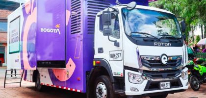 Los Buses del Cuidado llevan servicios del Sistema Distrital de Cuidado a seis nuevos territorios